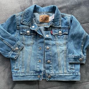 Levi's Denim Jean Jacket 18M